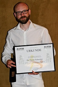 Dr. Hanns Schneider